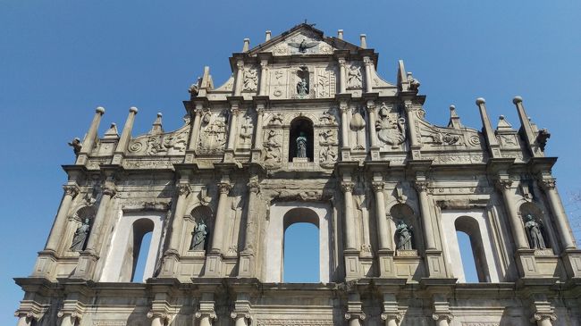 張りぼての世界遺産。くだらない町です。