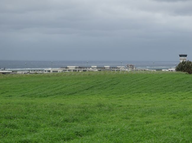 レンタカーで空港に向かう時も<br />雨が強くなってきました。<br />