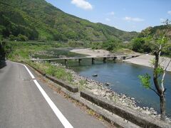 ２日目（四万十川）

カヌーまで時間があったので、自転車借りてサイクリング！！！