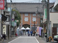 帰りは上信越道の途中にある富岡の富岡製糸場へ。