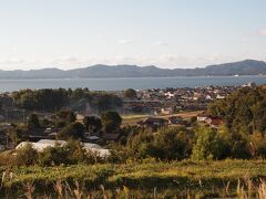 16：20　宍道湖ＳＡ　ちょっと高台なので、宍道湖がよく見えます。
レンタカーの返却時間ぎりぎりまで神社を巡ります、次は斐川インター近くの
御井神社へ向かいます。