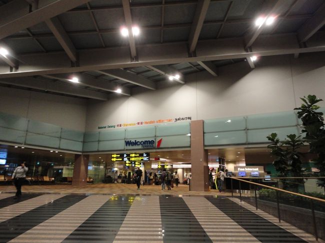 さぁこのままベンチに向かいましょう！<br /><br />じゃないんです！今回は！