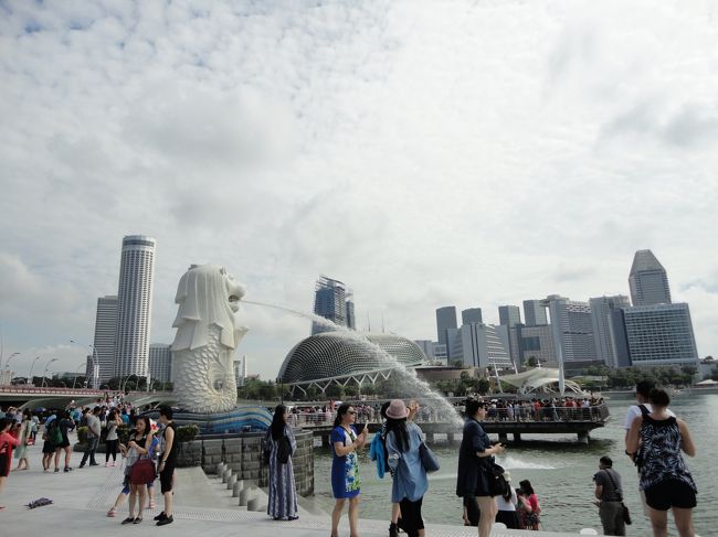 みんなで一緒に水を飲む写真撮ったりと、一人旅ではできない写真の撮り方ができたので、楽しかったですね(^^)
