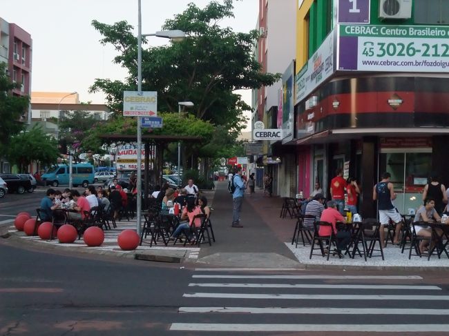 ホテル近くのレストランがあるあたりです。<br />特に怪しい感じはありませんでした。