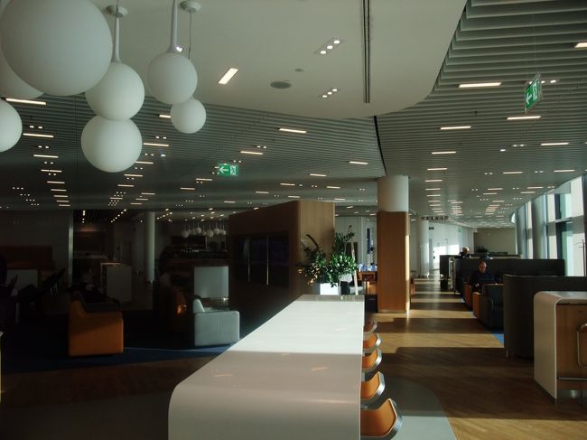 ＦＲＡには20分ほど早く到着、ダッシュでラウンジに向かいました。