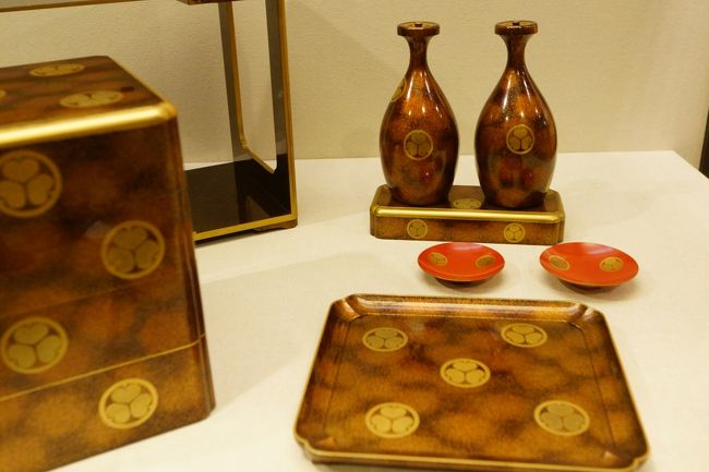 葵の紋がまぶしい