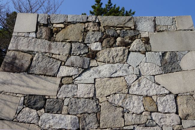 石組み とてもおもしろい