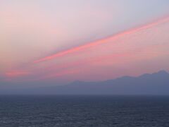 ☆Kumamoto-Uto★

「御輿来海岸」
干潟で有名な御輿来海岸へやってきた。
夕暮れのマジックアワーと有明海を眺める。