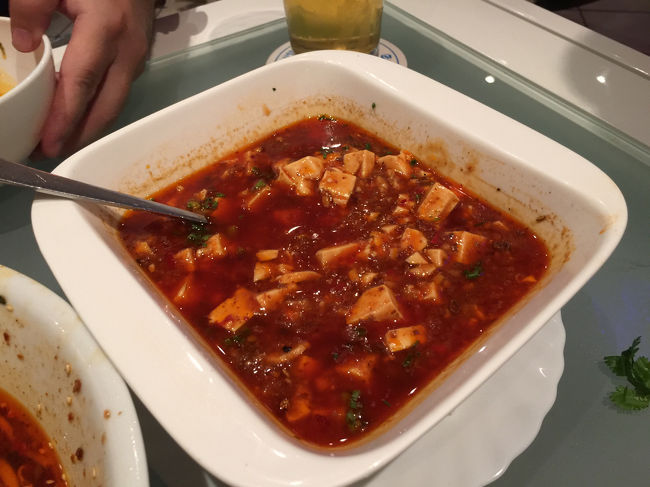 麻婆豆腐。皆さん辛いの好き過ぎ…