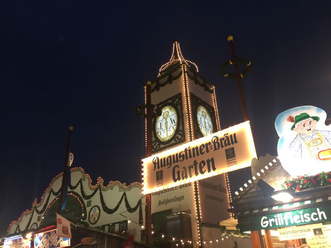 アウグスティナーのテント。ここも人でいっぱい。