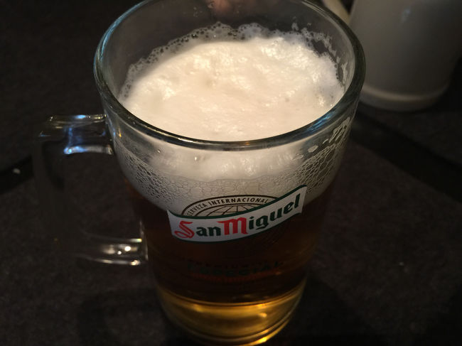 まずはビール。サンミグエル頼んだかどうか思い出せない。