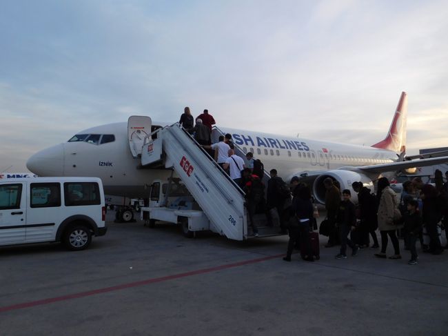 イスタンブールからこの飛行機に乗り換えて、一路リスボンへ。<br />