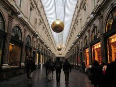 帰りの時間まで街歩きをします。

ヨーロッパ最古のアーケード、ギャルリー・サンチュベール。