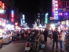 六合夜市