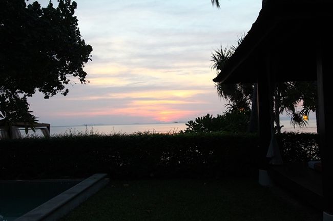 サンセットも終わりだから<br />nightmarketへお出かけの準備<br />ちょっと眼を離した