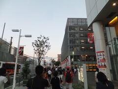 豊田市駅に到着。ここからはスタジアムまで歩きます。
距離的には埼玉スタジアムよりは近いかな、と言う感じの距離です。