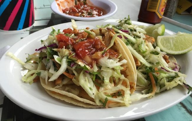 「どうせチェーン店だし」と期待してなかっただけに意外とウマいフィッシュタコに満足！<br />店を出るときには長蛇の列で人気の高さがうかがえる！<br /><br />日本にもあるのでお台場のダイバーシティーに行く事があれば立ち寄ってみよう！