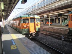 高崎駅にて。吾妻線直通万座・鹿沢口ゆき