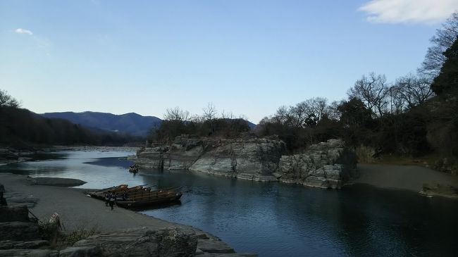 長瀞  <br />桜の時期には、ほんの少し早かった。。