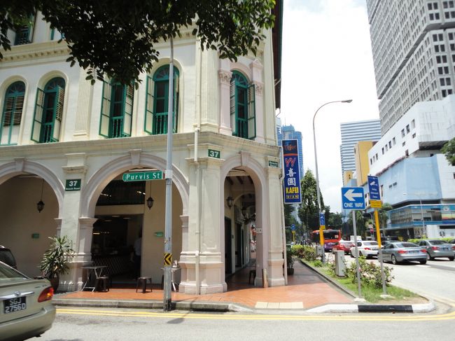 なぜその方面へ向かったかというと、以前訪れた際に安くておいしいお店があったので、そちらを紹介しようと思って訪れました。<br /><br /><br />喜園珈琲店です。