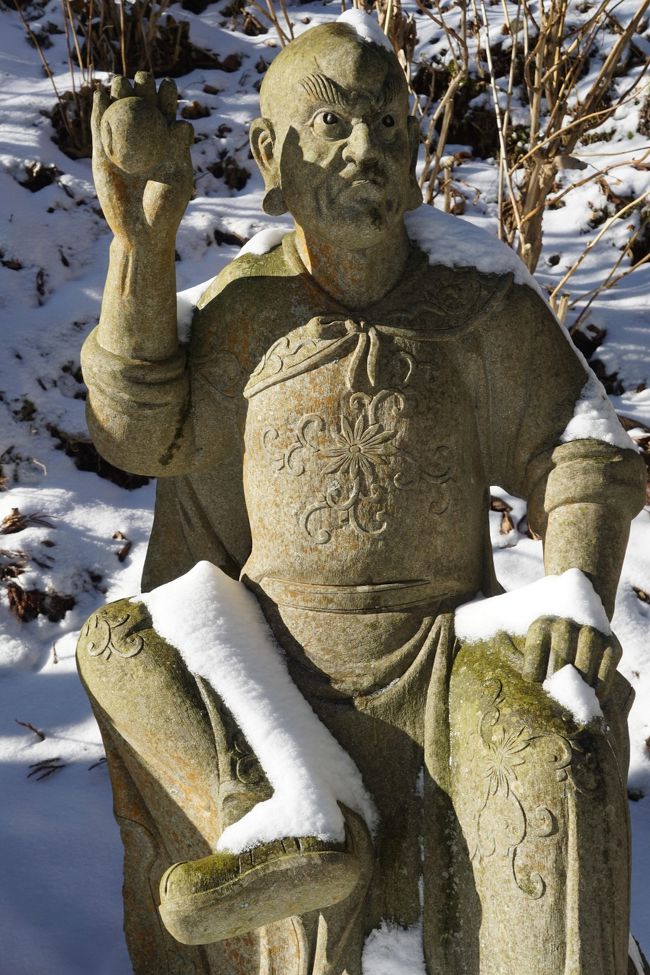 自分好みの羅漢像を探すのも、けっこう楽しいと思います。