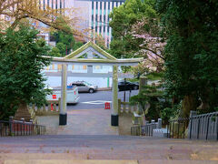 此方は数回　訪れた事のある

　山王　日枝神社へ