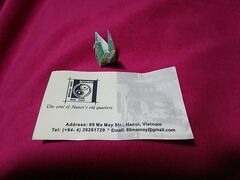 そして斜め向かいのレストラン69☆
ここも有名なレストランらしい。
店頭で店員の女の子が鶴を折ってて、なぜか渡してくれました。
日本人観光客が多いのかな？
誰かに教わったのかな？

4トラベルの地図は間違ってるような。道が反対では？