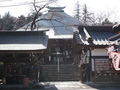 14：00　金乗院　吾庵山金乗院放光寺　狭山観音霊場　第一番
拝観料は無料ですが、見どころのたくさんあるお寺です。
本堂では法要が行われているようで、スピーカーからお経が流れてきています。