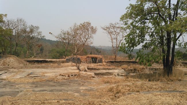 あちらの山はタイ。国境近い所です。