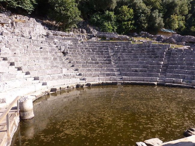 アルバニアの世界遺産、プトリント遺跡、ジーロカストロ、そしてコルチャからオフリド湖へ
