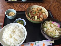 ホルモン定食1080円