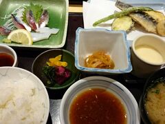 まずは腹ごしらえですよ。

今回も定番エキチカでご飯を食べます。

天ぷら割烹かじ天さん。