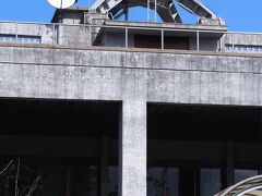 「安波ダム」にやってきましたー。
こちらの管理支所で「辺野喜ダム」「普久川ダム」「安波ダム」のダムカードがもらえます☆