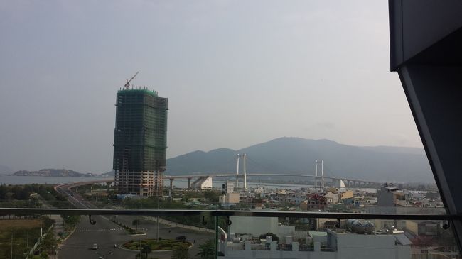 帰国日…<br /><br />ホテルから撮った景色…<br /><br />体調万全で来たかったわぁ…<br /><br /><br />以外とお金かからなったし、またきたいなぁ…