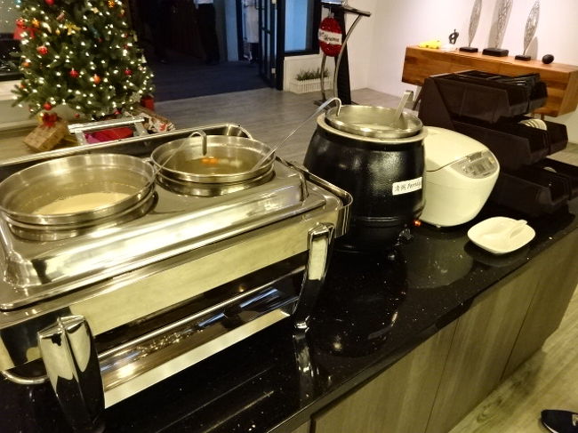 お粥とか、ごはんとか、スープとか。