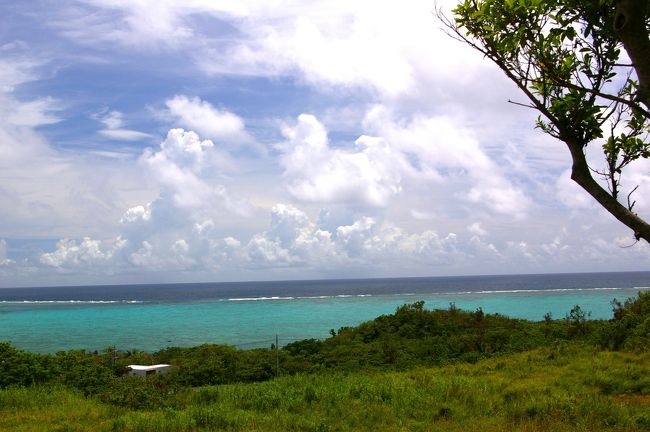 石垣島に到着。レンタカーを借りて、まずは玉取崎展望台へ。