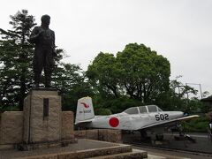 知覧特効平和会館へ到着しました。
ちょうど、この日は５月３日で戦没者慰霊祭が行われていたので人がとても多かったです。