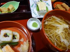 京都駅のポルタの田ごとで早めの夕食　いろいろな湯葉を食す