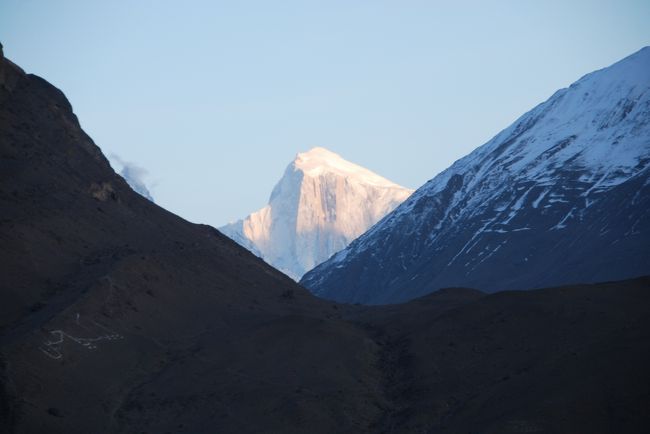 スパンティークも、フンザからは夕陽を浴びた方が見やすくなります。