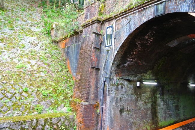 ご飯を食べたら、嵐山トロッコ列車へ。<br /><br />