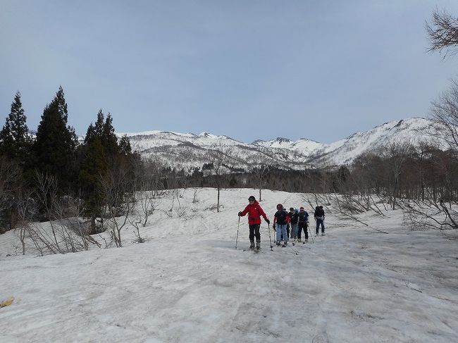 月山 志津温泉 仙台屋旅館に泊まってバックカントリースキー 月山 朝日岳 山形県 の旅行記 ブログ By 敏じぃさん フォートラベル