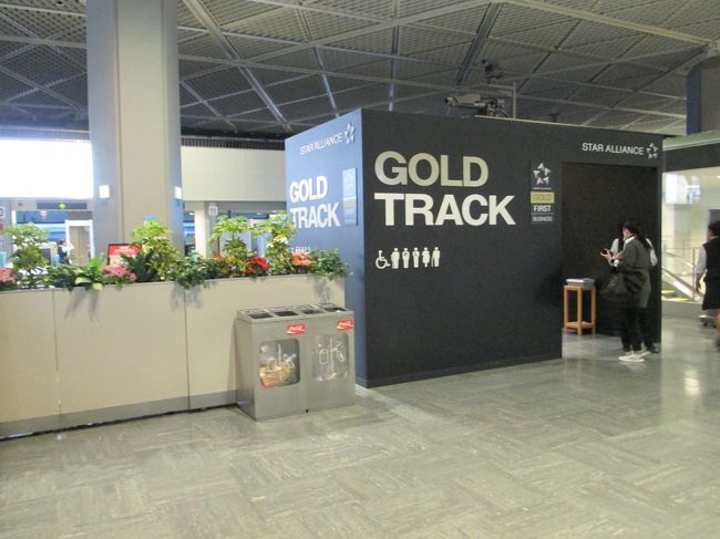 ガラガラでした。