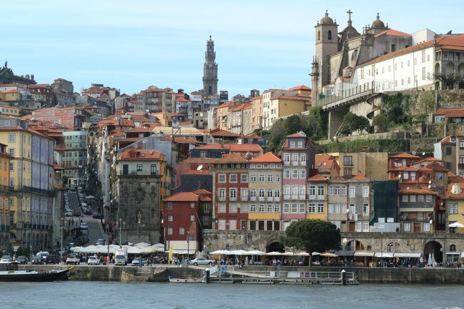 対岸をアップで