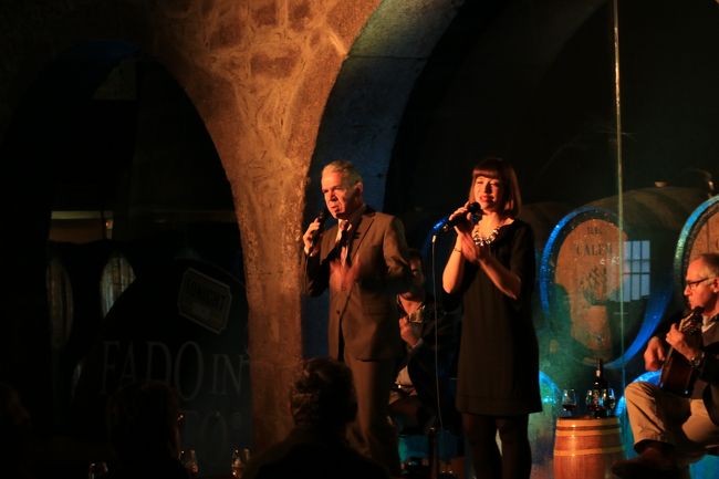 おっさんも登場。<br />40分ほどでステージ終了。