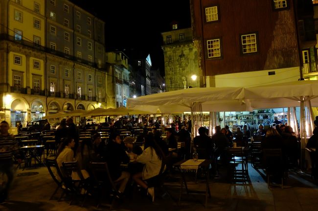 人の集まる人気のエリアだ。