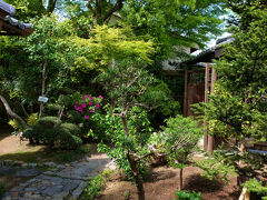 室内は　昨年　訪れた時のプログをご覧ください

義臣　旅記

２０１５　写真家　入江泰吉　旧居
http://4travel.jp/travelogue/11004169