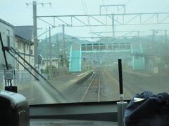 紀伊田辺駅〜御坊駅間

切目駅を通過します。