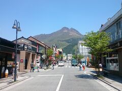 由布院駅に到着しました。
やはり人出に関しては少々さびしい感じですね…