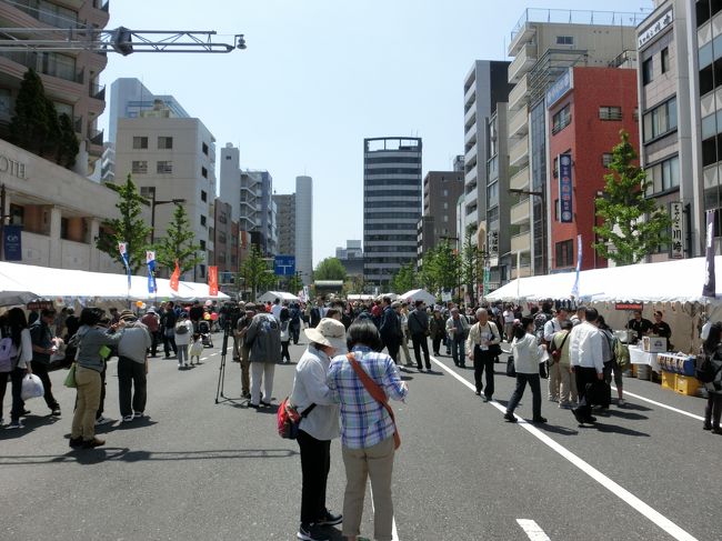 両国駅前　まだイベント前の様子