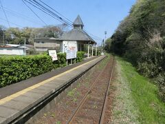 京都から、山陰本線と舞鶴線で西舞鶴に、
京都丹後鉄道 宮舞線で、西舞鶴から宮津に、
京都丹後鉄道 宮豊線で、宮津から天の橋立まで列車で行きました。
丹後鉄道の最初の見所が由良川です。
